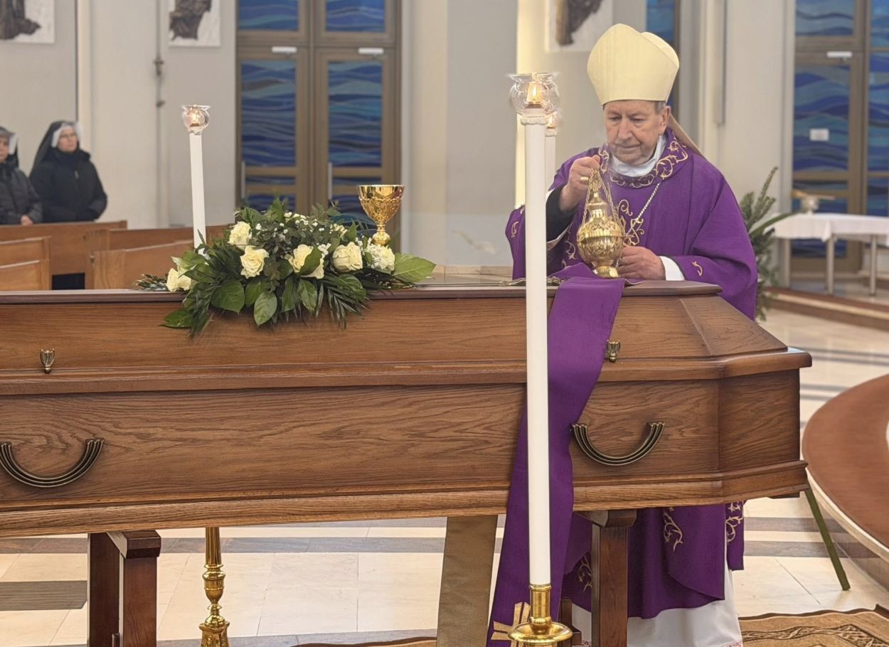 619283944_2859321611066532_1465072769223948774_n