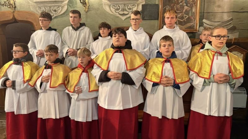 659967801_2924616841203675_409240752236039202_n