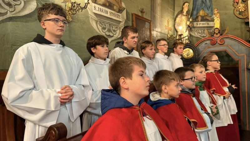 660360076_2926175334381159_8471353506573287945_n